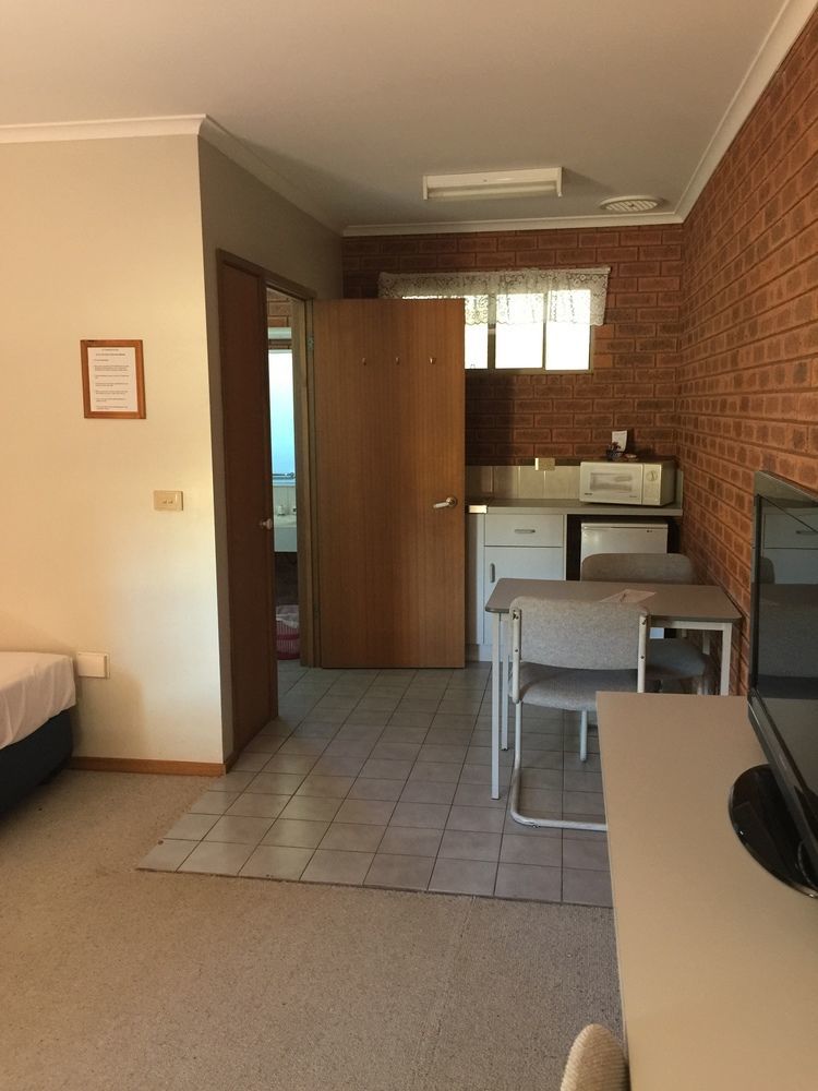 Bridge Motor Inn טוקומוואל מראה חיצוני תמונה